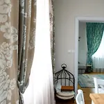 Апартамент Infinity Boutique