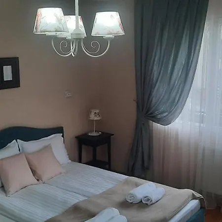 Infinity Boutique Апартаменты