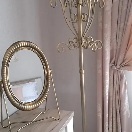 Апартаменты Infinity Boutique *