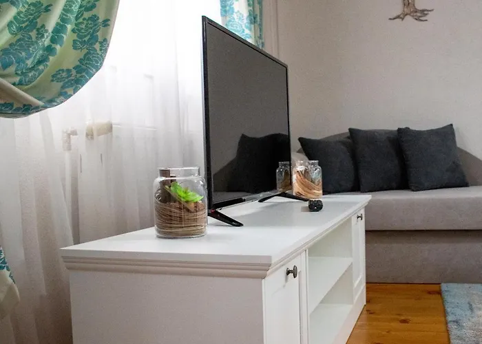 Infinity Boutique בנסקו